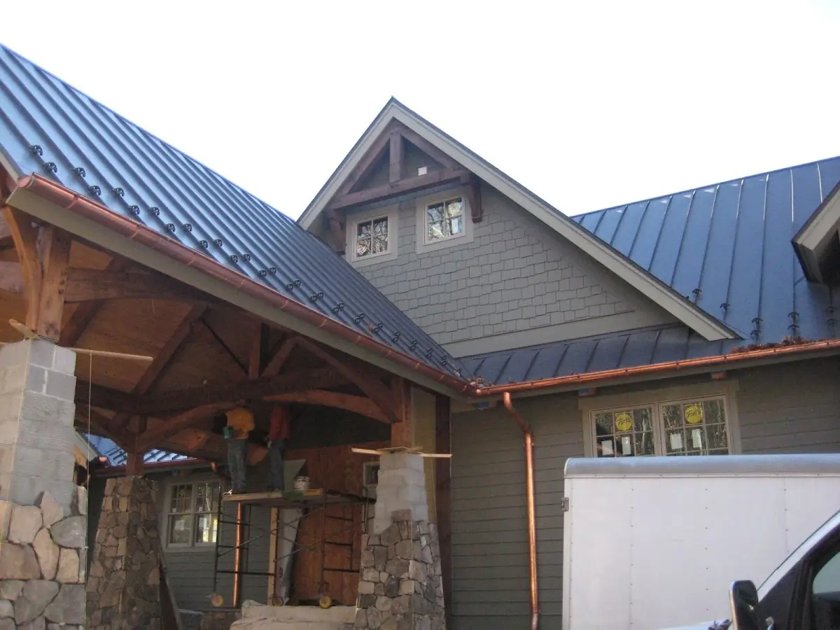 Craftsman Roofing team delivering quality roofing work in Legacy